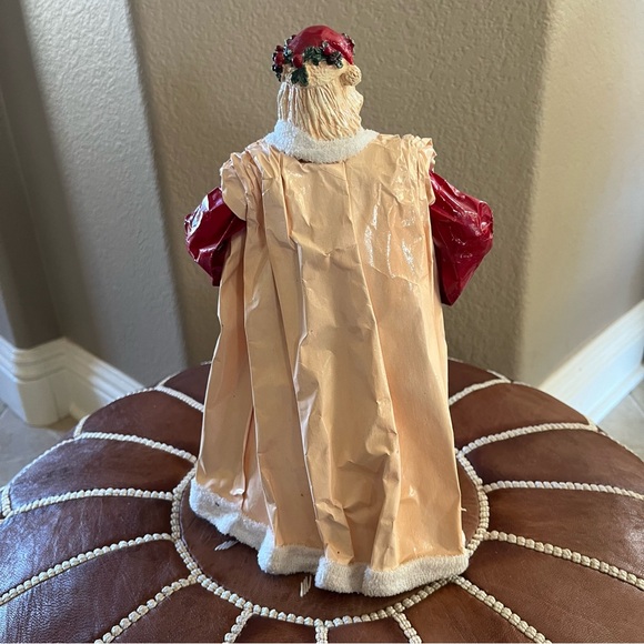 Silvestri SANTA Paper Mache Tree Topper 11 in Father Christmas Holding 2 Doves - Picture 6 of 12